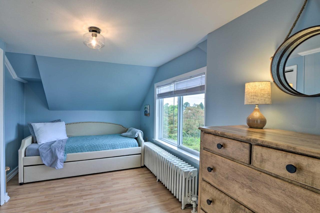 Enchanting Family House With Balcony Less Than 3 Mi To Wvu! Morgantown Exterior foto