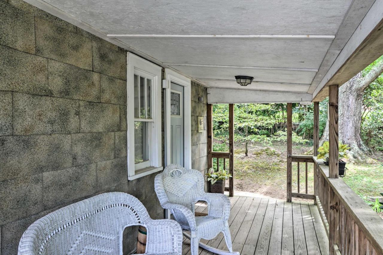 Enchanting Family House With Balcony Less Than 3 Mi To Wvu! Morgantown Exterior foto